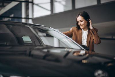 Een nieuwe auto: Waar letten dames eerder op?